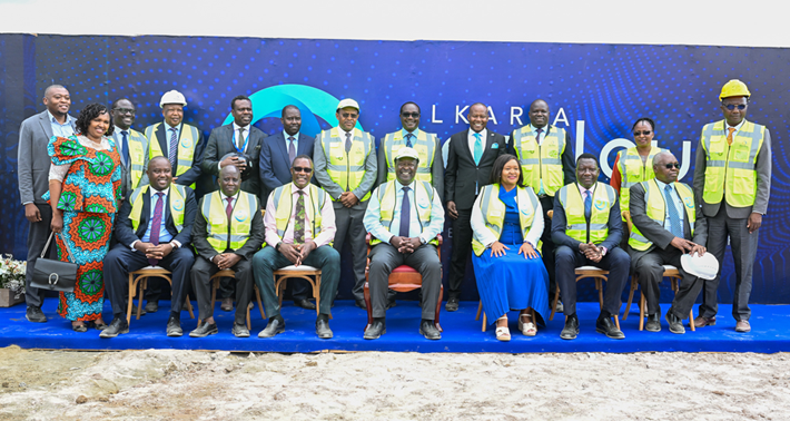 Ground Breaking Group Photo with Prime Cabinet Secretary